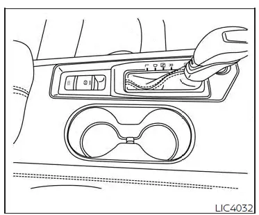 Nissan Altima L34. Storage