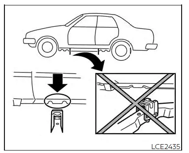 Nissan Altima L34. Flat tire