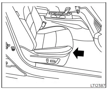 Nissan Altima L34. Vehicle identification